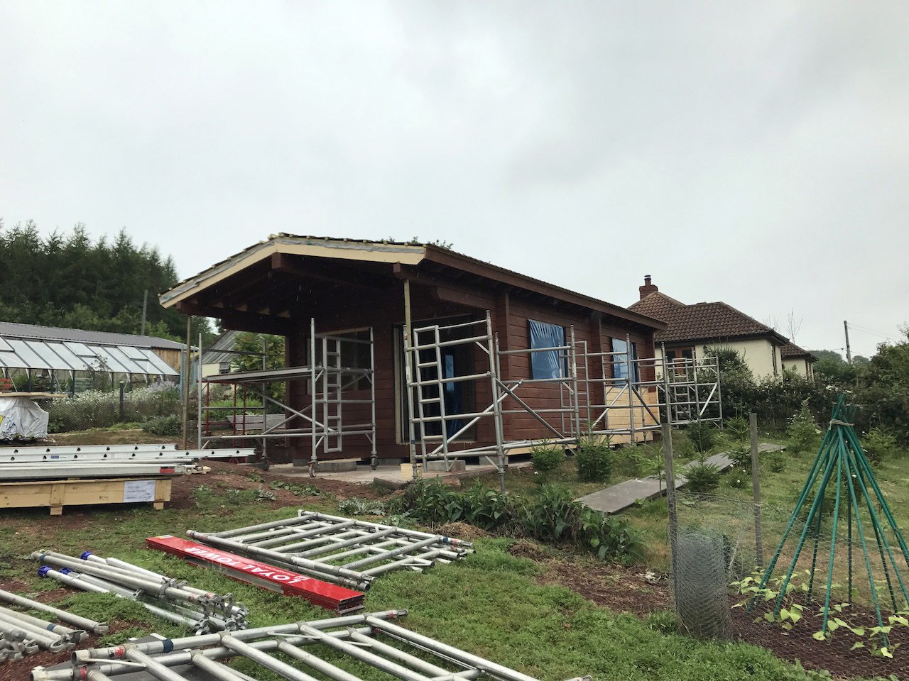 Exeter Garden Cabin - Image 2