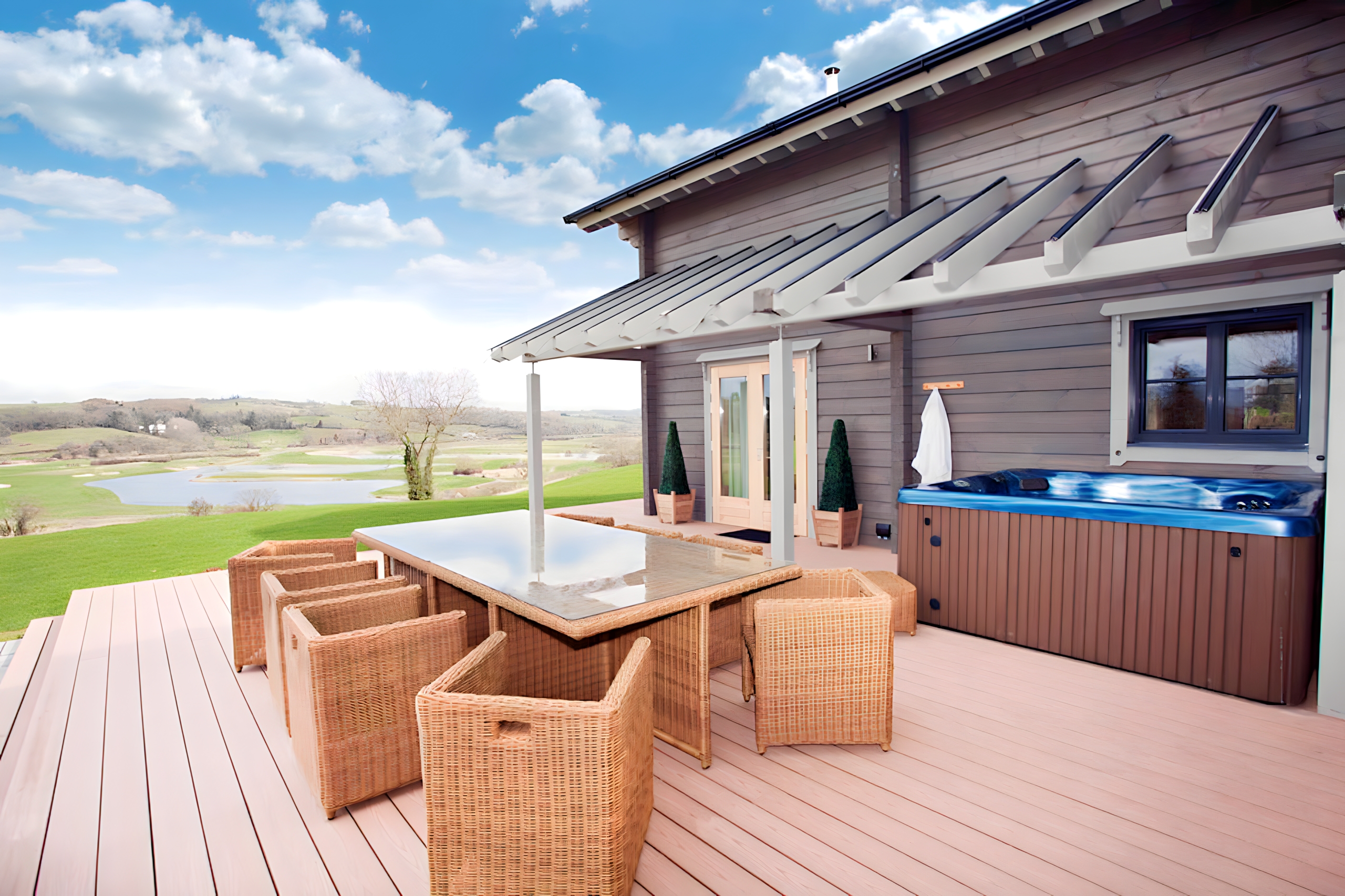 Hunter Lodges Celtic Manor - Image 10