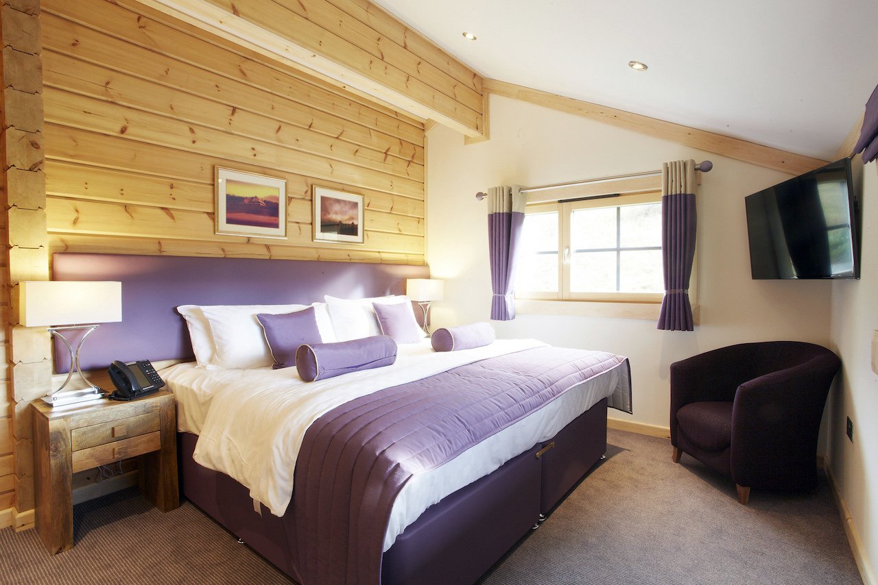 Hunter Lodges Celtic Manor - Image 7