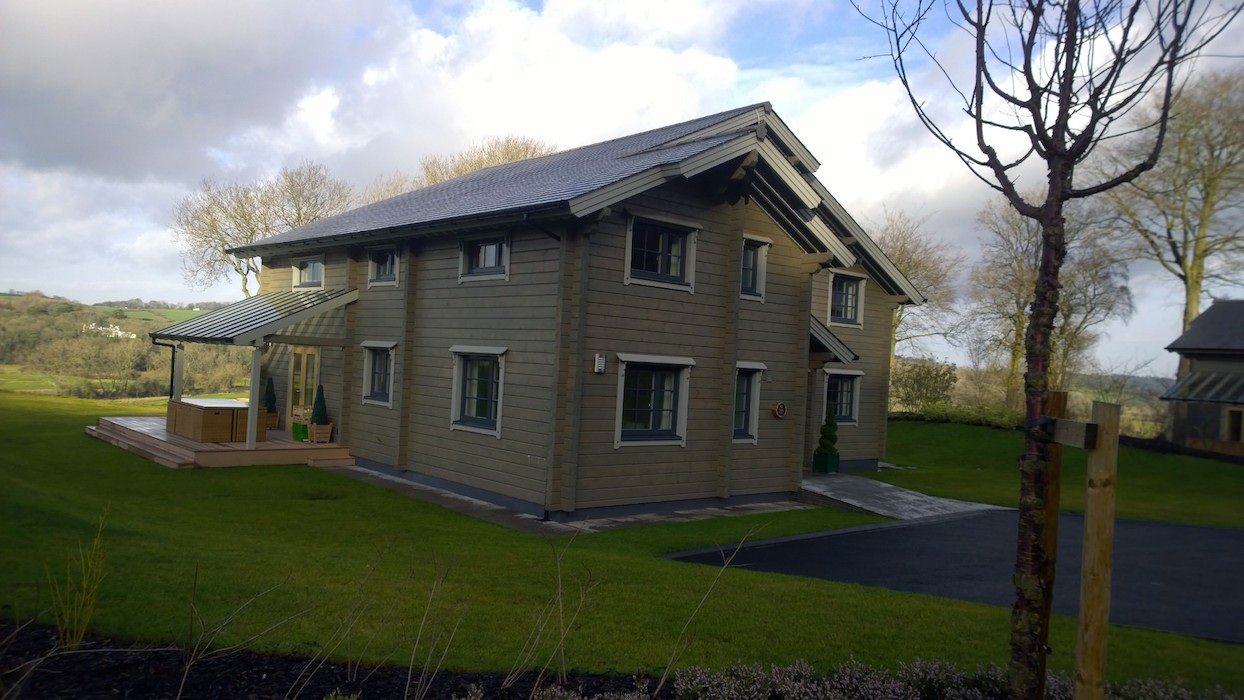 Hunter Lodges Celtic Manor - Image 13
