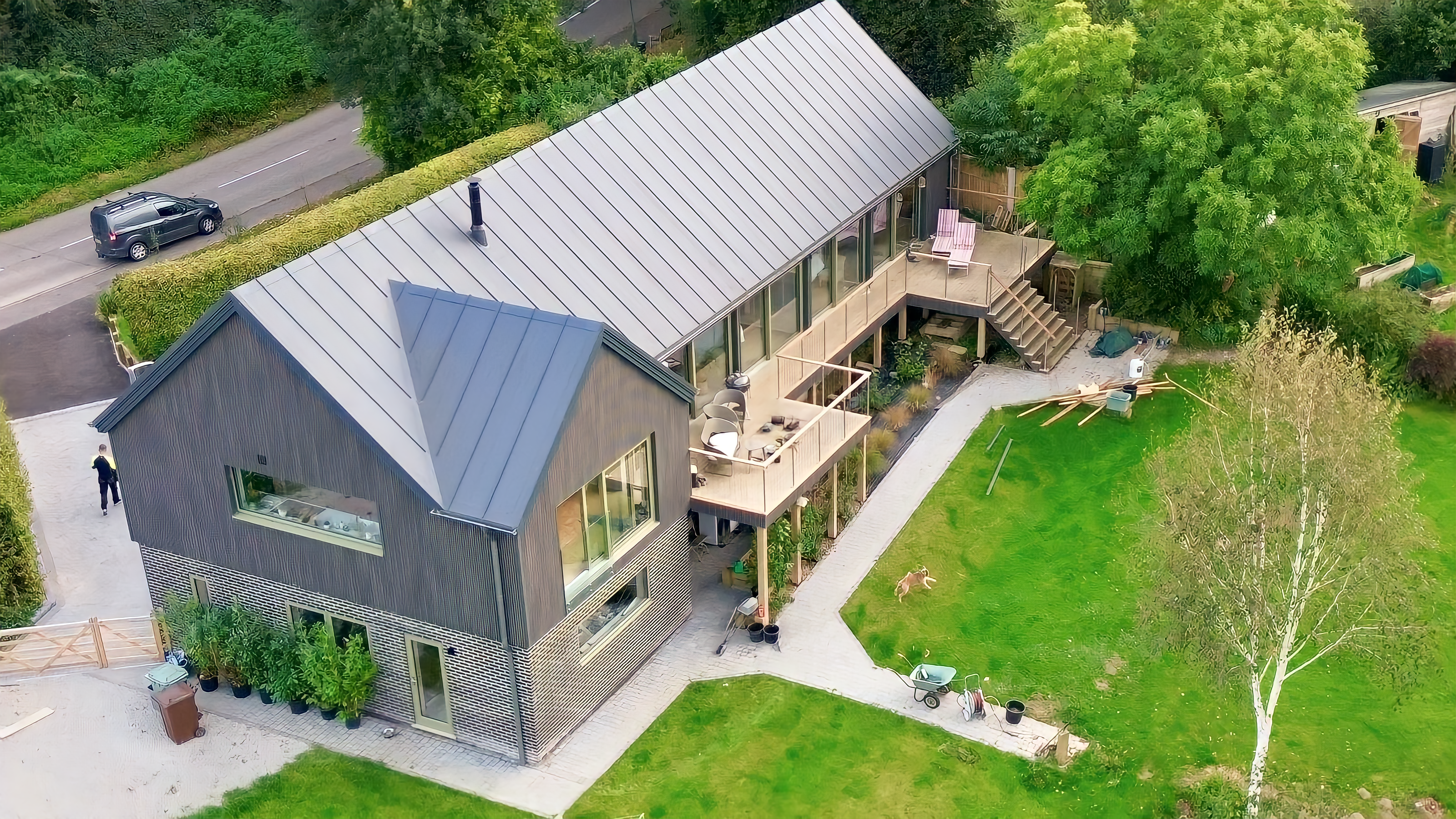 Tunbridge Wells Log Home - Image 1